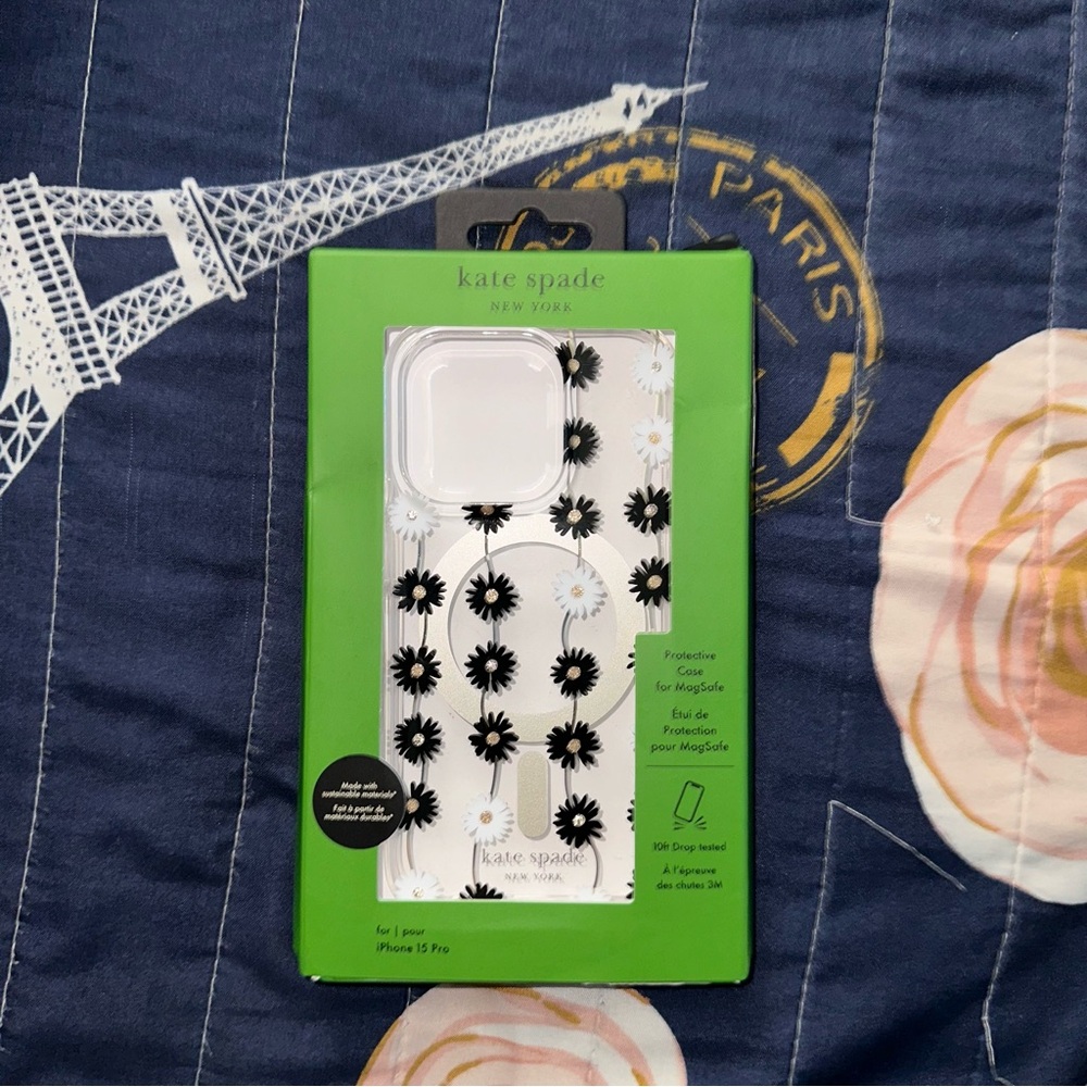 Kate Spade New York Daisy Chain iPhone 15 Pro Case
